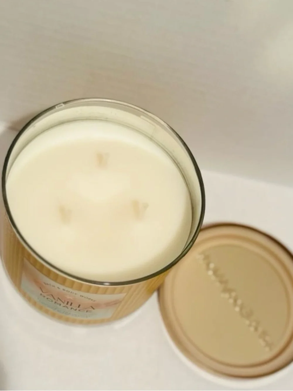Bath & Body NEW Vanilla Romance 3-Wick Candle